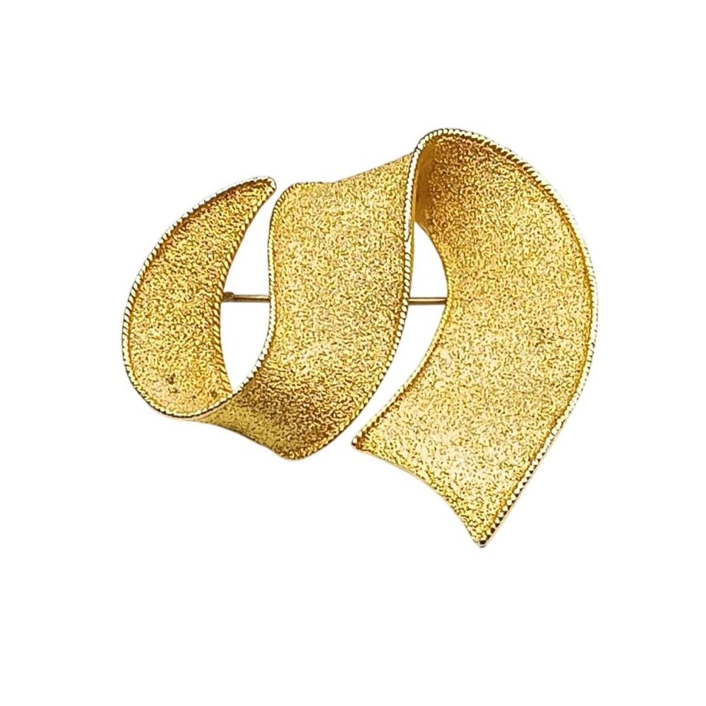 Vintage Park Lane Gold-Tone Textured Ribbon Swirl Brooch Pin